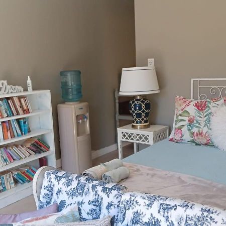 Toscana Cottage Puerto Elizabeth Habitación foto
