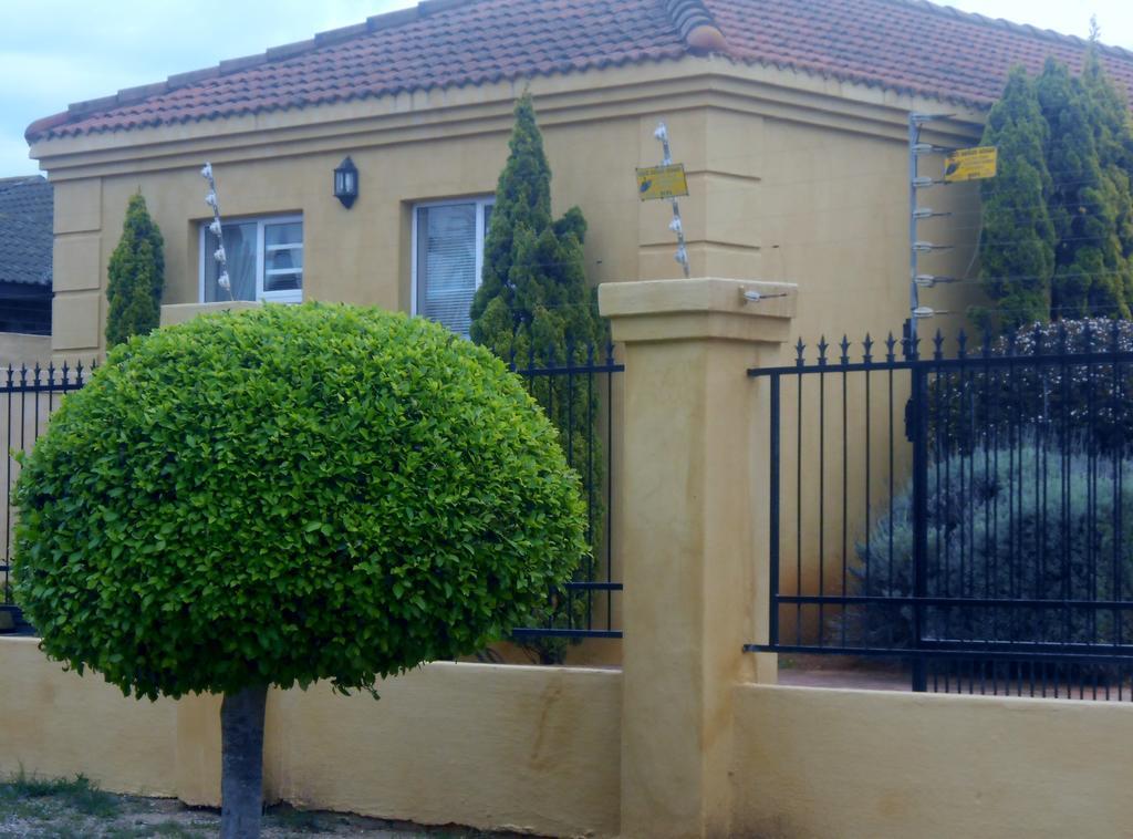Toscana Cottage Puerto Elizabeth Exterior foto